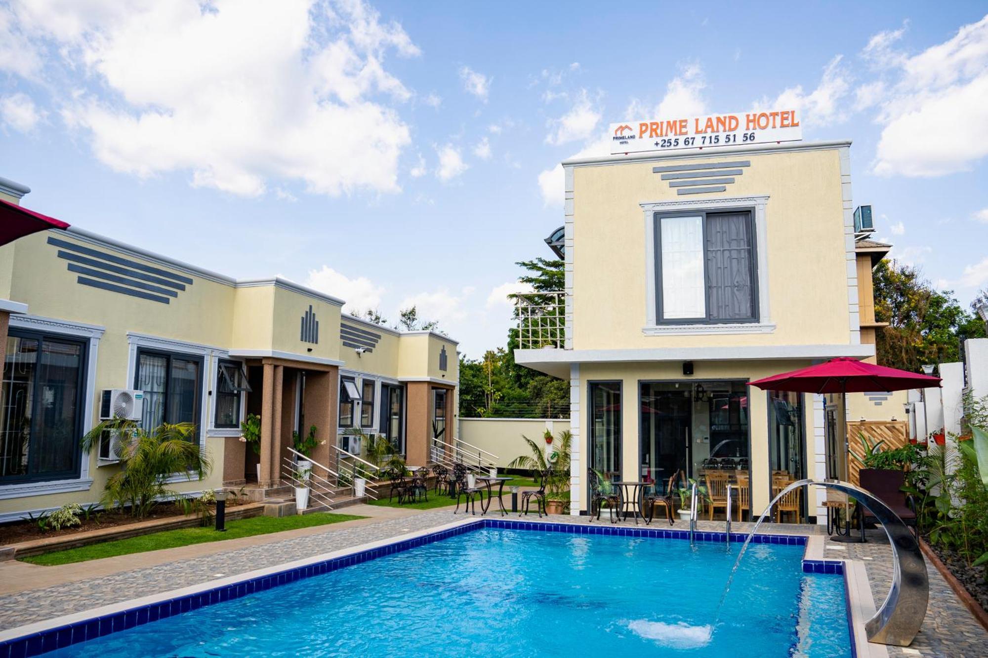 Primeland Hotel モシ エクステリア 写真